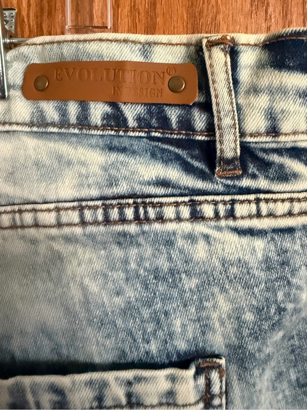 Evolution In Design Distressed Denim Jean Shorts Cotton Stretch Men's Sz 44 Y2K - Picture 8 of 10
